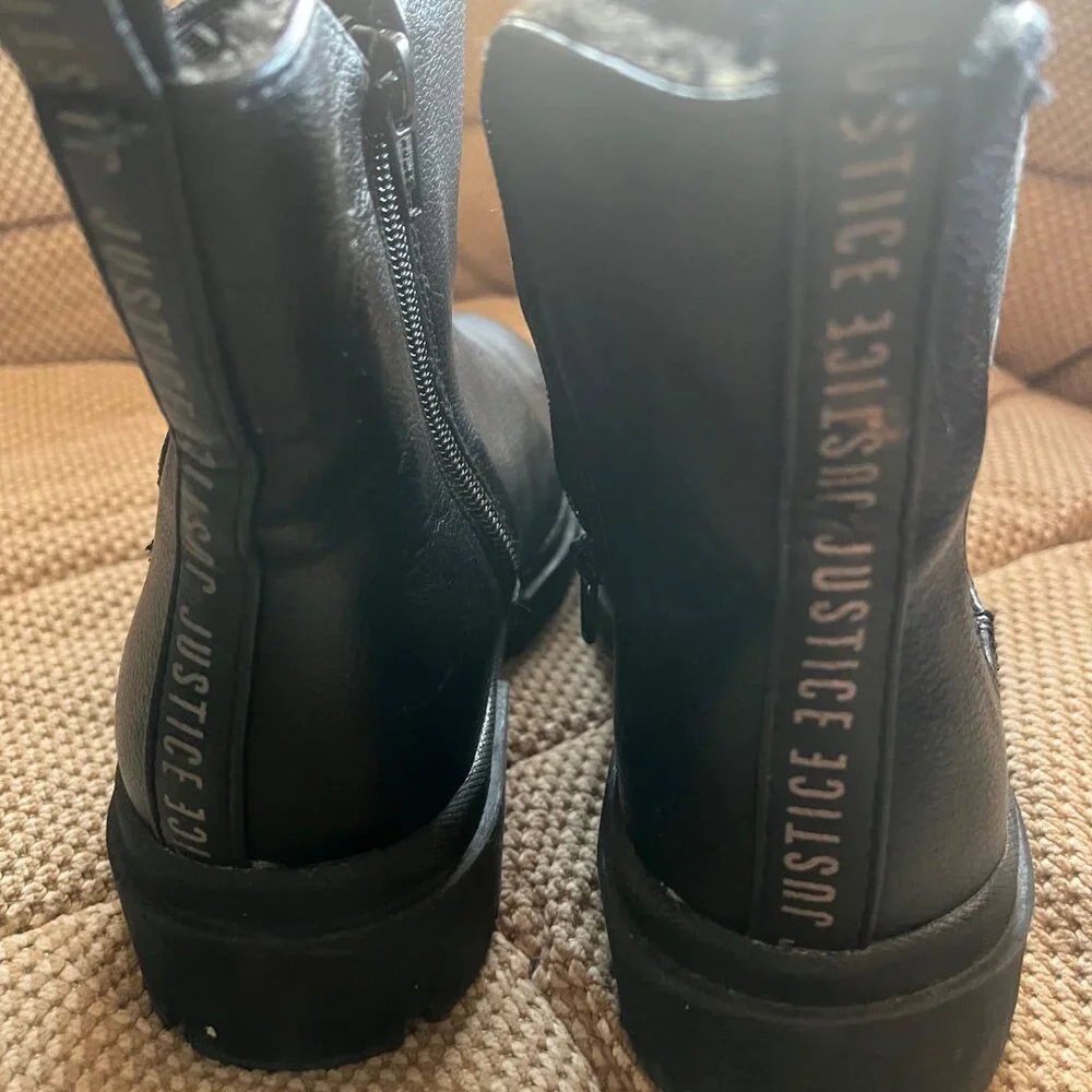 Girl's Justice size‎ 3 Black Side Zip Up Fur Lined Boots GUC